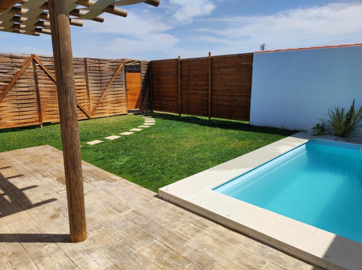 Alojamientos Con Piscina Privada Y Cerca Del Mar, Mire Las Fotos Y Elija El Suyo, Le Esperamos 奇克拉纳－德拉弗龙特拉 外观 照片